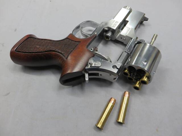 【マルシン】マテバ リボルバー 3in シルバー チェッカー入り木製グリップ Xカートリッジ