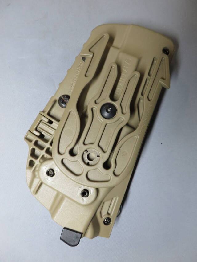 【サファリランド】7390-73 カイデックス タクティカルホルスター TAN・ベレッタ M92
