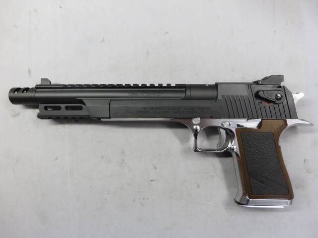 【東京マルイ】ライトニングホーク .50AE 10インチ マグナポートカスタム