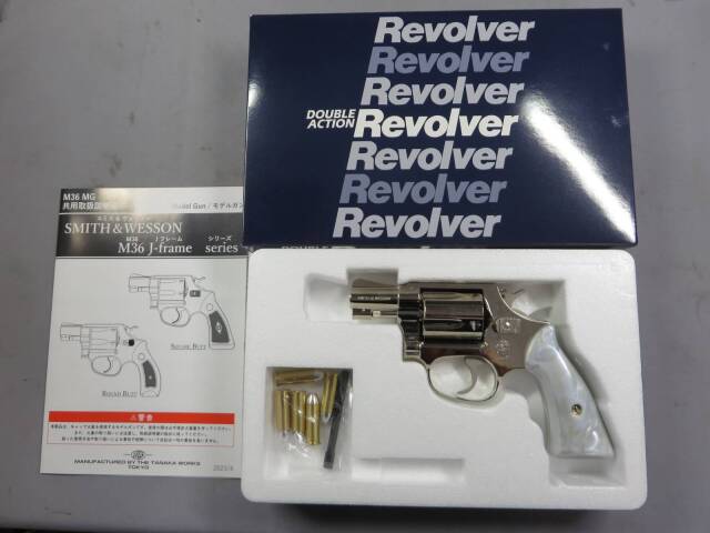 タナカ】S&W M36 チーフスペシャル スクエアバット トラビス ニッケル