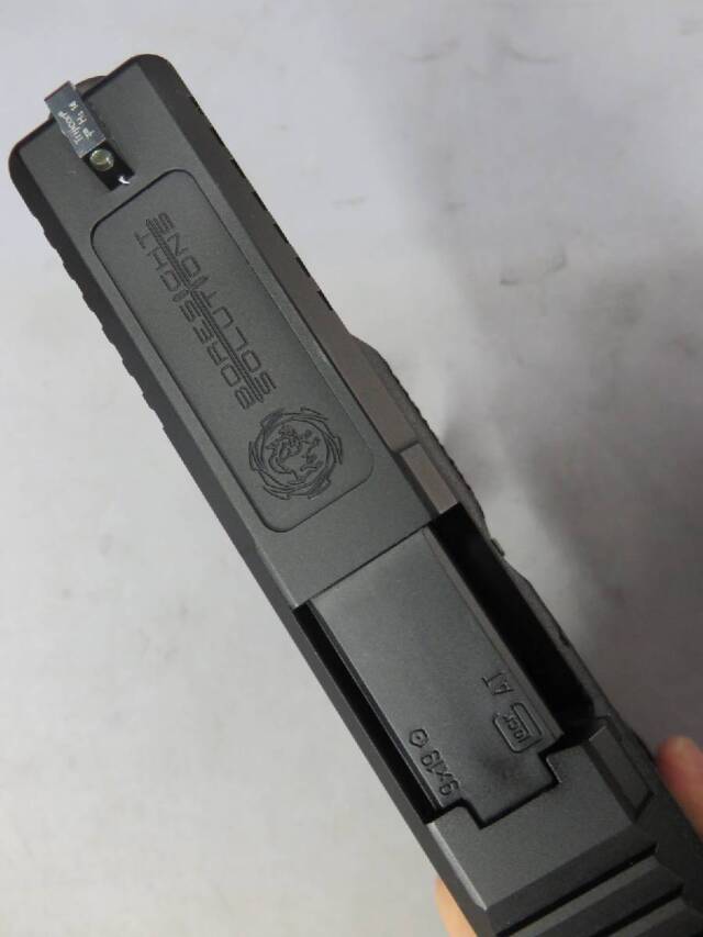 【東京マルイ】グロック19 3rd・デトネーター  Boresight Solutions・リアル刻印フレーム 他カスタム