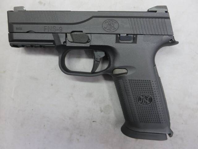 【CyberGun】FNS-9 メタルスライド