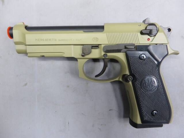 ウエスタンアームズ】ベレッタ M9A1 DE・デザートカラー