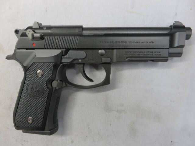 【東京マルイ】M9A1・ベレッタ グリップ