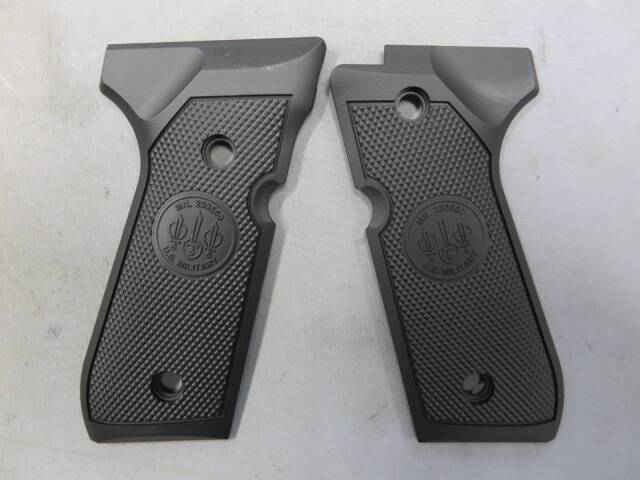 【東京マルイ】M9A1・ベレッタグリップ