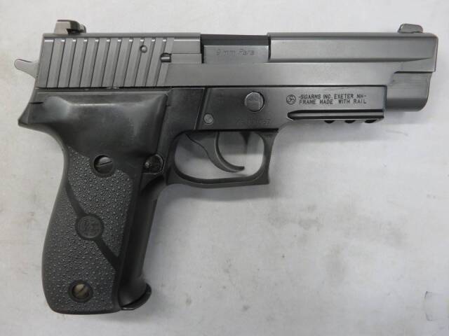 【KSC】P226R HW SYSTEM7 HOGUE ラバーグリップ標準装備