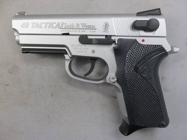 【ウエスタンアームズ】S&W M4013 TSW シルバー
