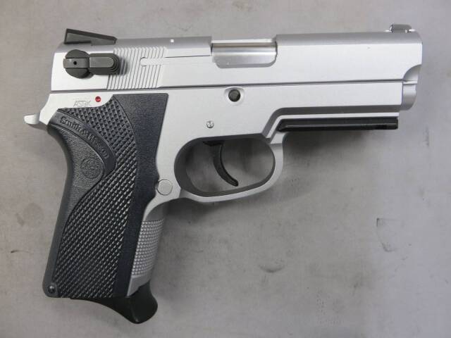 【ウエスタンアームズ】S&W M4013 TSW シルバー