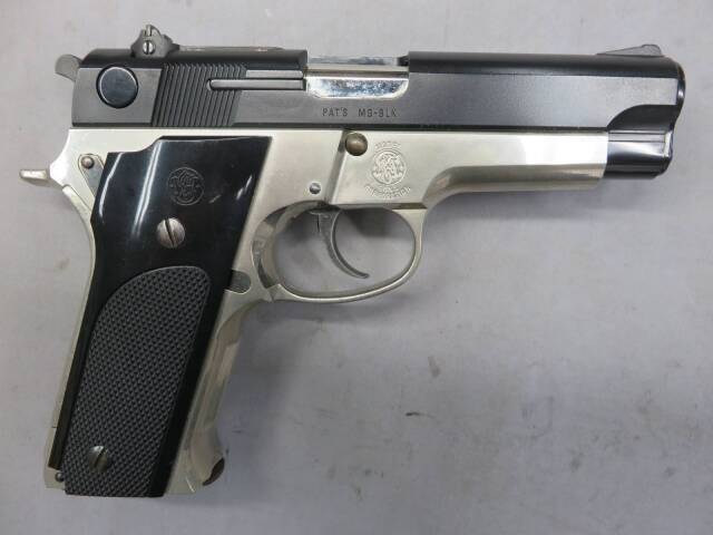 5409 樹脂製 MGC モデルガン S&W SW/59 ステンレスシルバー 非売品】MGC S&W M59 シルバーモデル / アトム | 中古モデルガン
