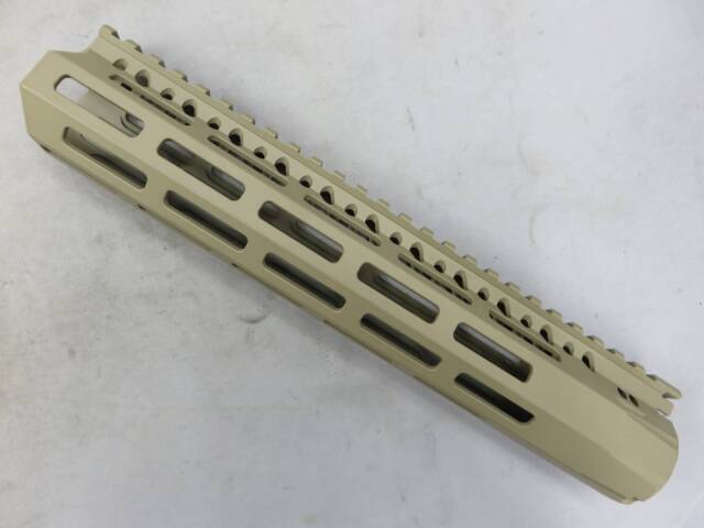 【BCM】MCMR-10 M-LOK FDE ハンドガード（実物）