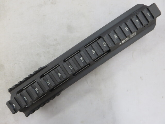 【BCM】RAIDER-M10 M-LOK ハンドガード（実物）