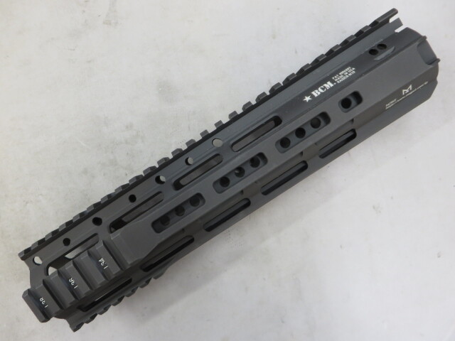 【BCM】RAIDER-M10 M-LOK ハンドガード（実物）