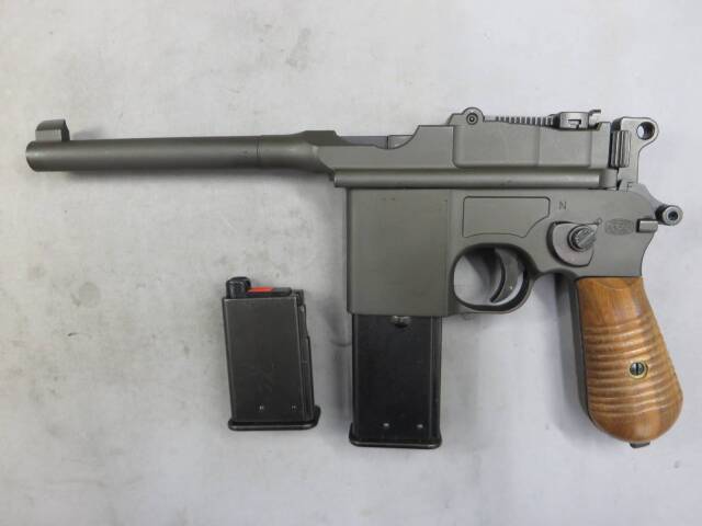 【マルシン】モーゼルM712 HW 6ｍｍBB・木製グリップ　ガス・ブローバック・ショート/ロング マガジン付
