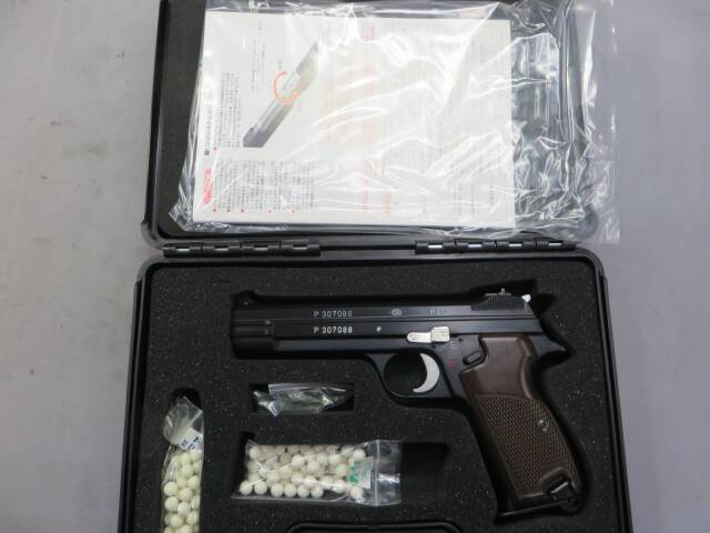 【マルシン】SIG P210-6 8mmBB ブラック ABS・実銃用ガンケース入り
