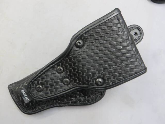 ビアンキ製　実物革製ベレッタM92用ヒップホルスター　右用　中古品 ビアンキ製 実物革製ベレッタM92用ヒップホルスター 右用 中古品