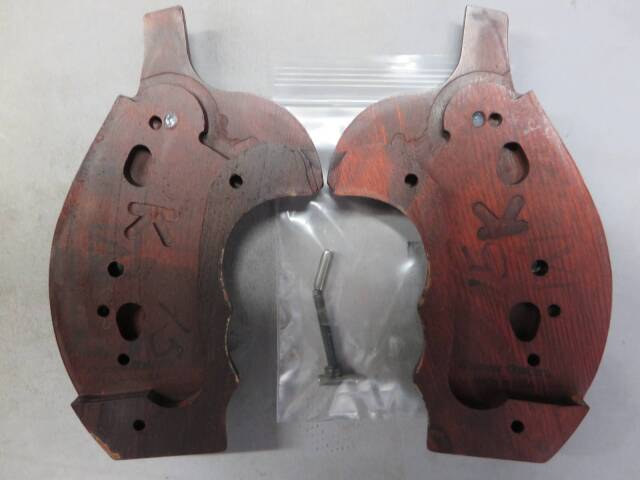 【アルタモント】S&W Kフレーム O/S F/G  メダル付 チェッカー スーパーローズ