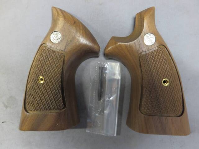 【タナカ】S&W Kフレーム オーバーサイズ(スクエアバット) ウォールナットチェッカー +Weight