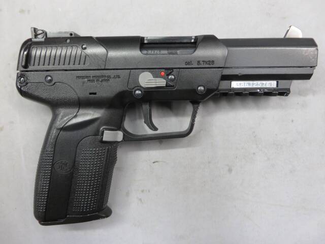 【マルシン】Five-seveN 6ｍｍBB CO2 ブラック・ファイブセブン・5-7