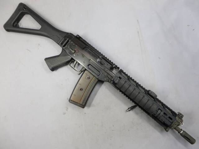 【GHK】SIG SG553・SG551ハンドガード組込