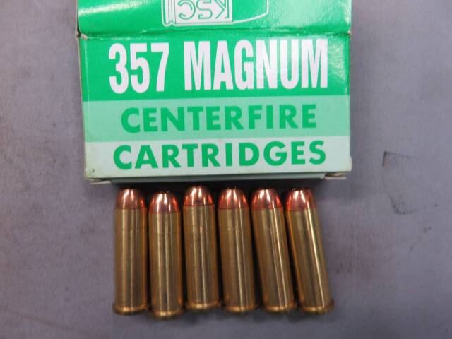 KSC製 キングコブラ用カートリッジ4個セット　新品 KSC】キングコブラ 4in HW With パックマイヤーグリップ モデルガン