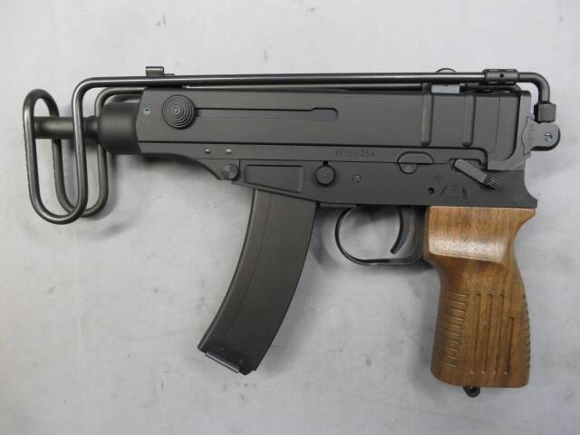 【KSC】 Vz61 ウォルナットグリップ カスタム HW + ロングマガジン・スコーピオン