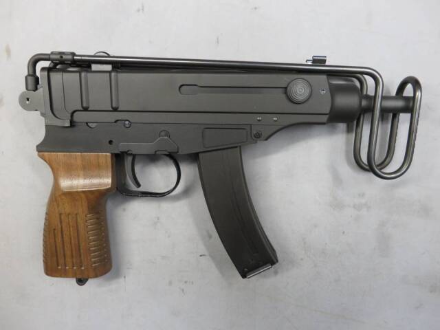 【KSC】 Vz61 ウォルナットグリップ カスタム HW + ロングマガジン・スコーピオン