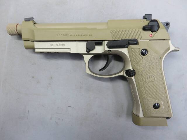 【Baton Airsoft】BM-9 FDE CO2 GBB・ベレッタM9A3