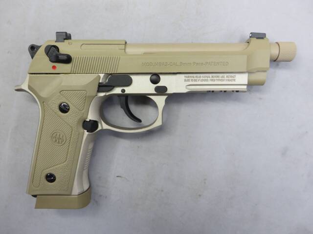 【Baton Airsoft】BM-9 FDE CO2 GBB・ベレッタM9A3