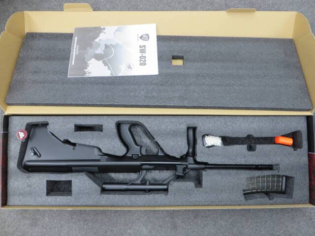 【SnowWlof】STEYR AUG A1 ブラック  電動ガン
