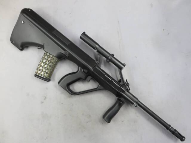 【SnowWlof】STEYR AUG A1 ブラック  電動ガン