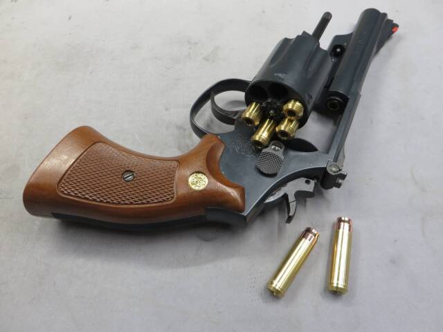 【東京マルイ】S&W M19 コンバットマグナム 4in・リアルカートカスタム・ ガス リボルバー