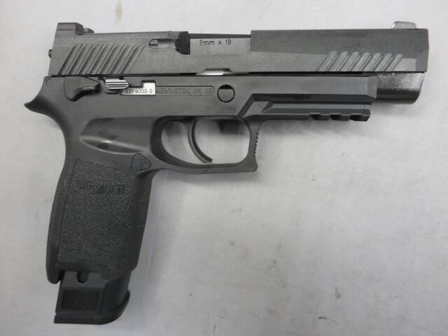 【SIG AIR・Laylax】SIG SAUER ProForce M17 CO2 ブラック アメリカ陸軍最新型制式採用拳銃