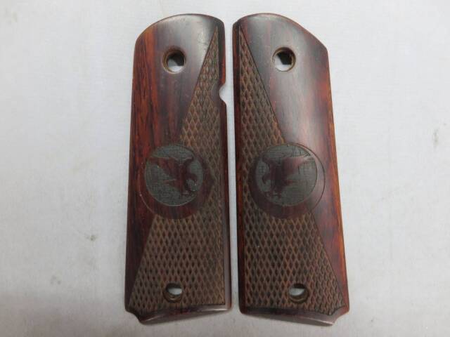 【ナイトホーク】ナイトホーク ロゴ入り ココボロ グリップ