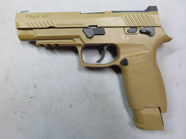 【SIG AIR・Laylax】SIG SAUER ProForce M17 コヨーテタン CO2 アメリカ陸軍最新型制式採用拳銃