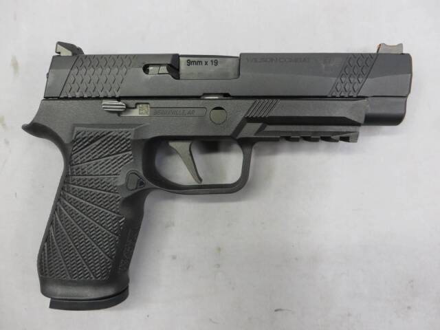 WE】F17V2 ブラック フル刻印・ ウィルソン コンバット SIG SAUER P320 M17