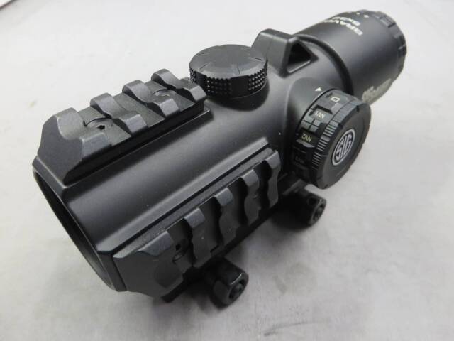 【SIG SAUER】BRAVO 5 5×32mm ダットサイト