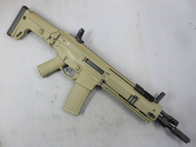 【KSC】MASADA CQB TAN・MAGPUL Alloyハンドガード 他