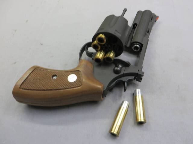 【マルシン】コルトアナコンダ 4in ブラック HW 6mmBB・木製グリップ　Xカートリッジ