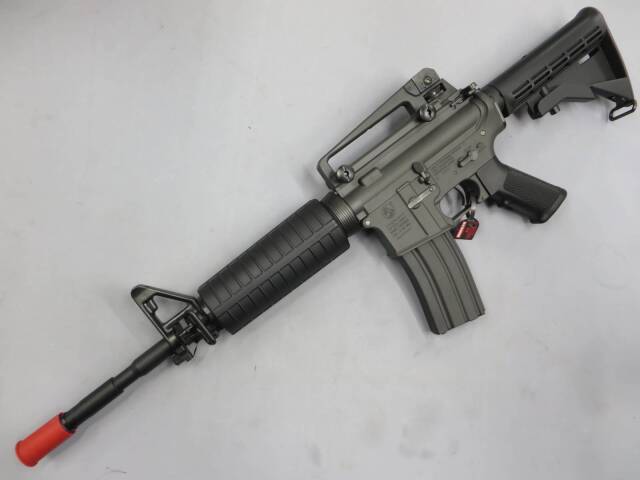東京マルイ】コルト M4A1カービン