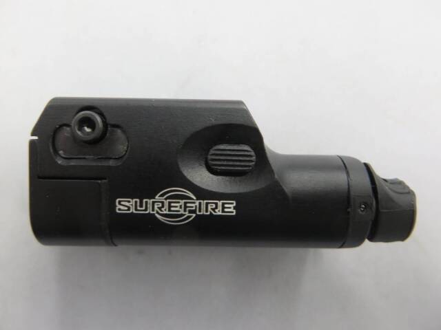 【SUREFIRE】HC1 ウエポンライト（実物）