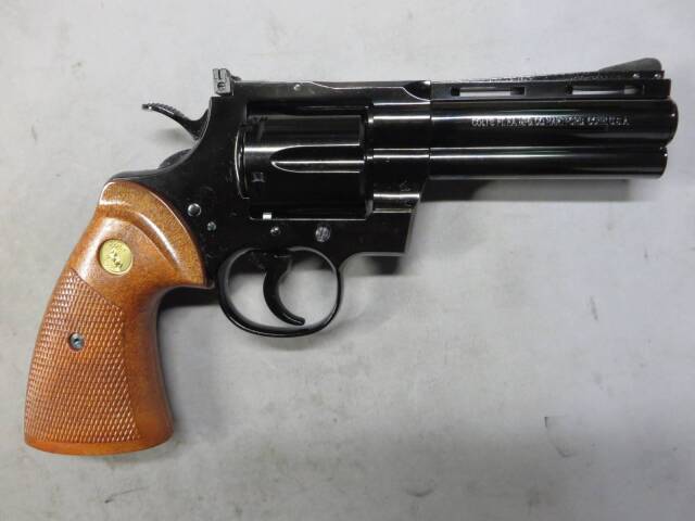 【タナカ】コルトパイソン.357mag 4in R-Model スチールフィニッシュ