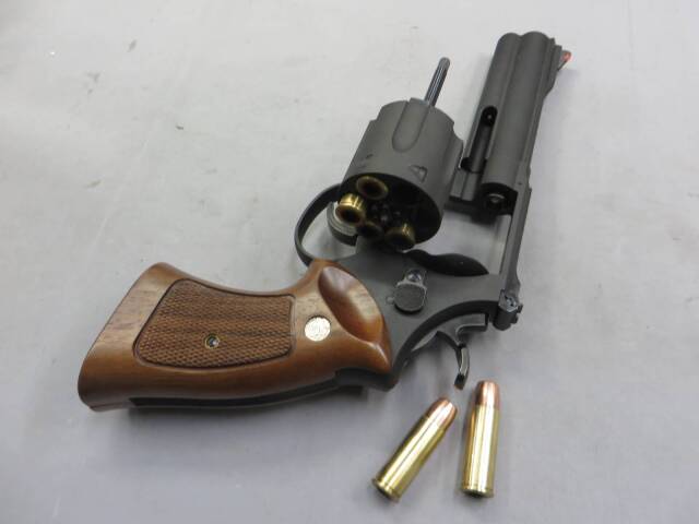 【マルシン】S&W M29 クラシック 5in HW ハーフチェッカー木製グリップ リアルXカートリッジ