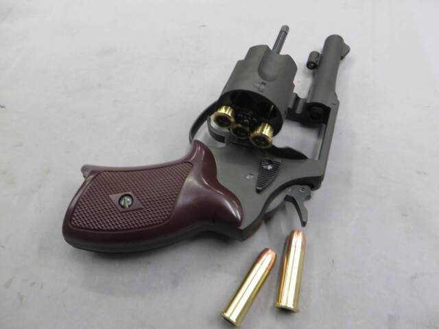 【マルシン】ポリスリボルバー 77ミリ銃身 ブラック HW プラグリップ仕様