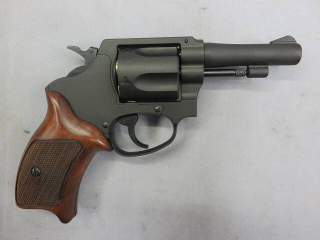 【マルシン】ポリスリボルバー 77ミリ銃身 ブラック HW ハーフチェッカー木製グリップ