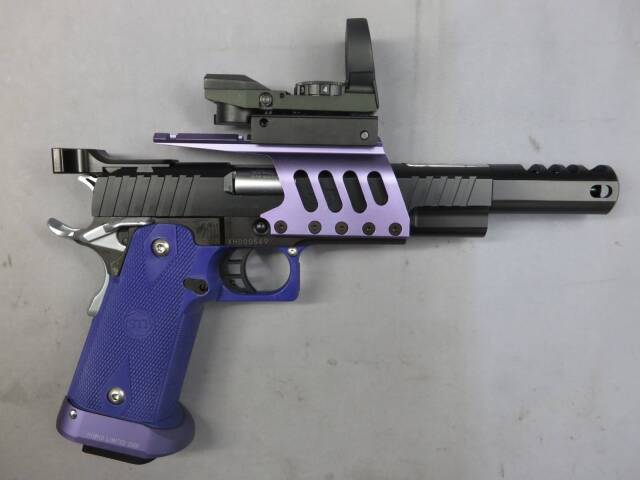 KSC】STI イーグル5.5 ハイブリッド リミテッド・ダットサイト