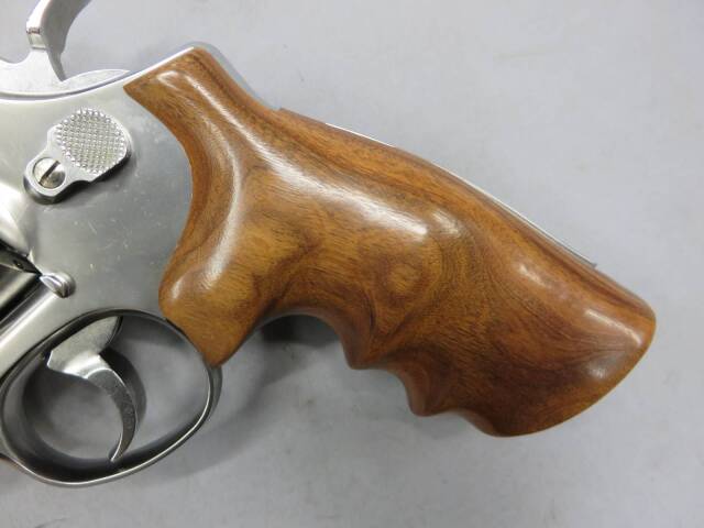 【タナカ】S&W M629 6.5in ・Hogue 木製グリップ