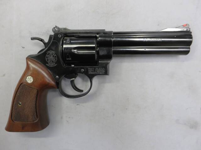 【マルシン】S&W M29 クラシック 5in Wディープブラック ハーフチェッカー木製グリップ リアルXカートリッジ
