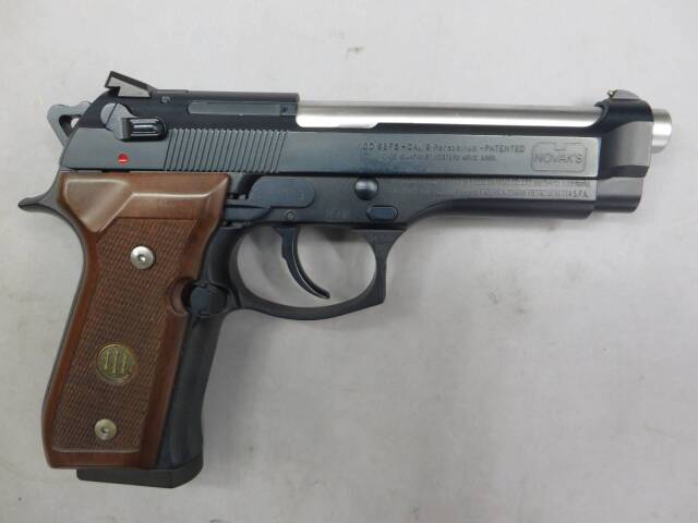 【ウエスタンアームズ】ベレッタM92FS NOVAK・ノバックカスタム　木製グリップ