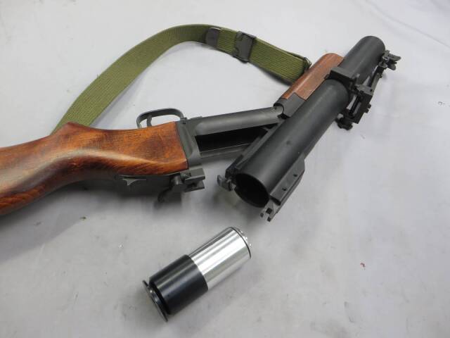 【CAW】U.S.M79 グレネードランチャー 木製ストック　+　モスカート
