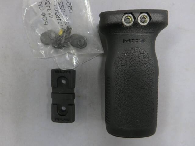 【MAGPUL】MOE RVG （Rail Vertical Grip）